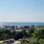 Samali Aparthotel 3*