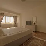 Samali Apartahotel 3*