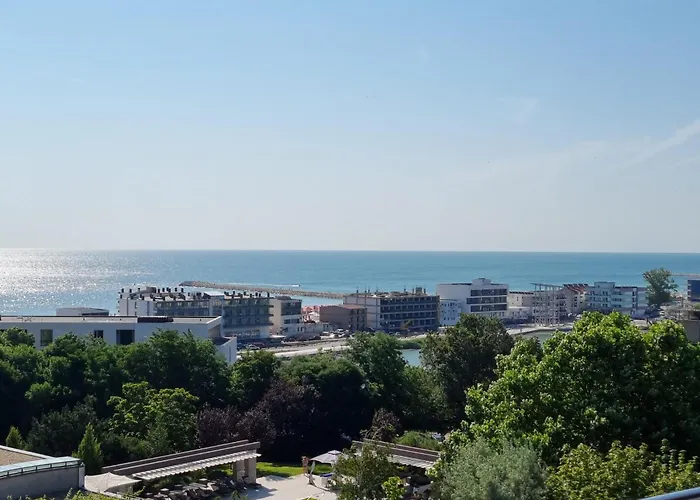 Samali Apartahotel 3*