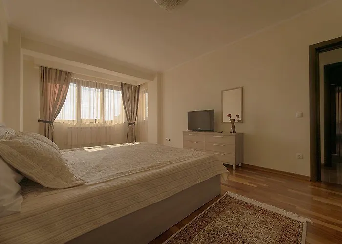 Samali Aparthotel 3*